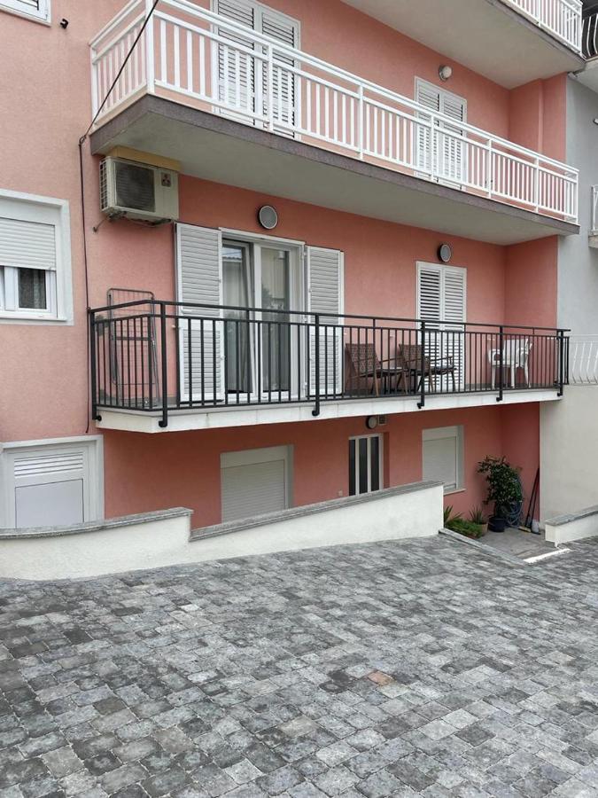 Apartments Antonia Makarska Eksteriør billede